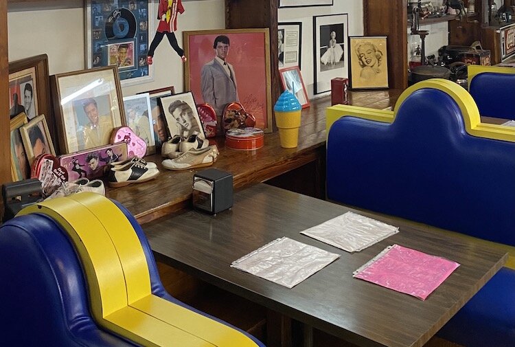 Enjoy the classic diner booths while admiring 1950s memorabilia.