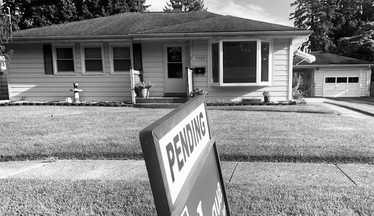 Buyers and sellers have to move quickly to make offers and close deals in the Kalamazoo housing market.