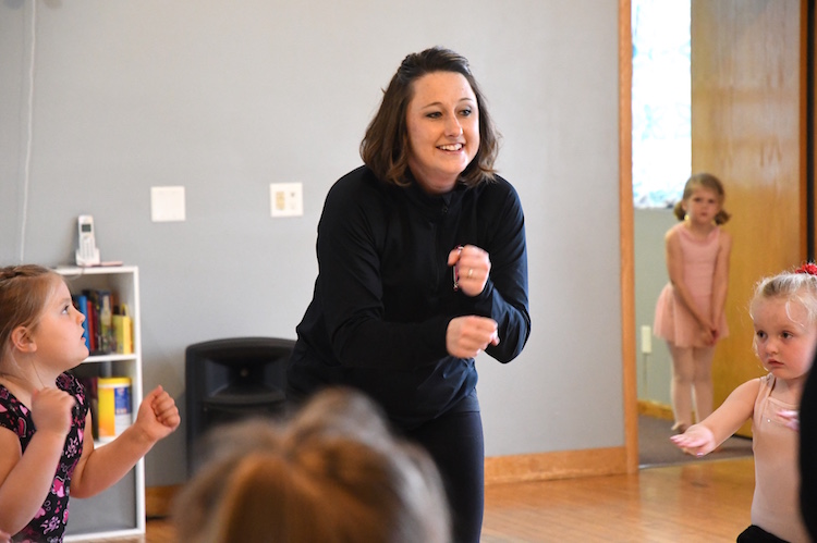 Nichole Pierman and students during a dance class