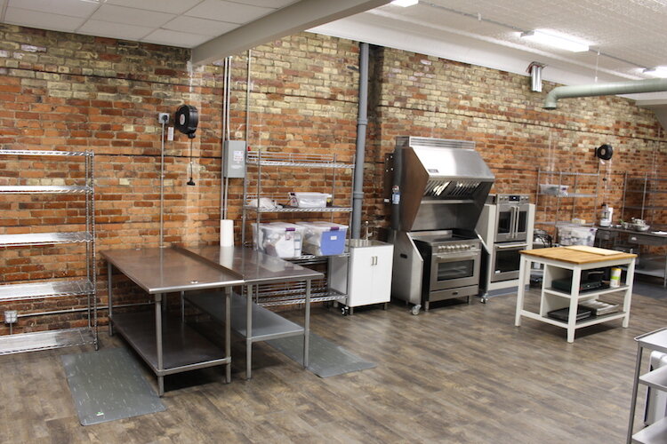 A  JPG Laboratory Work Station and Ovens
