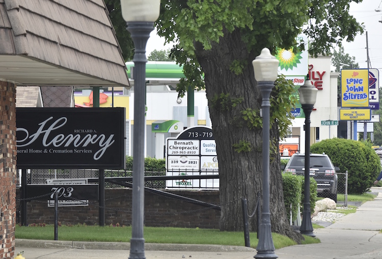 Henry Funeral Home is located in a very busy stretch of Capital Avenue Southwest in the Lakeview business district