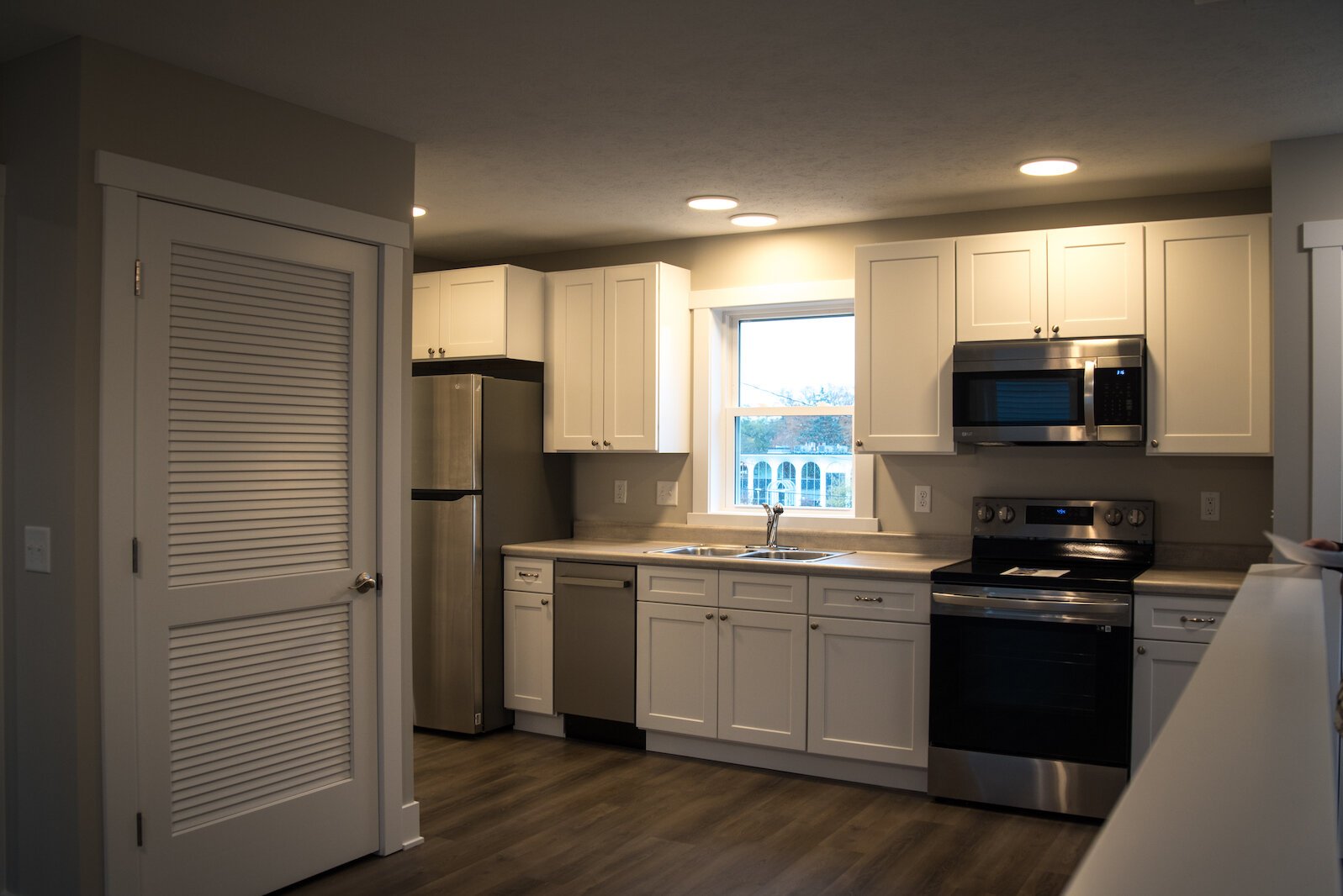 This is the kitchen area of the one-bedroom apartment unit at 1106 S. Rose St.