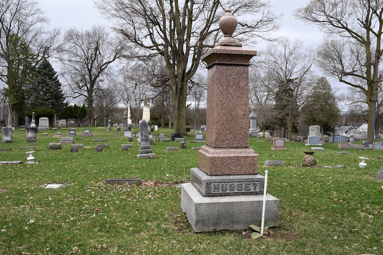 Erastus Hussey’s grave