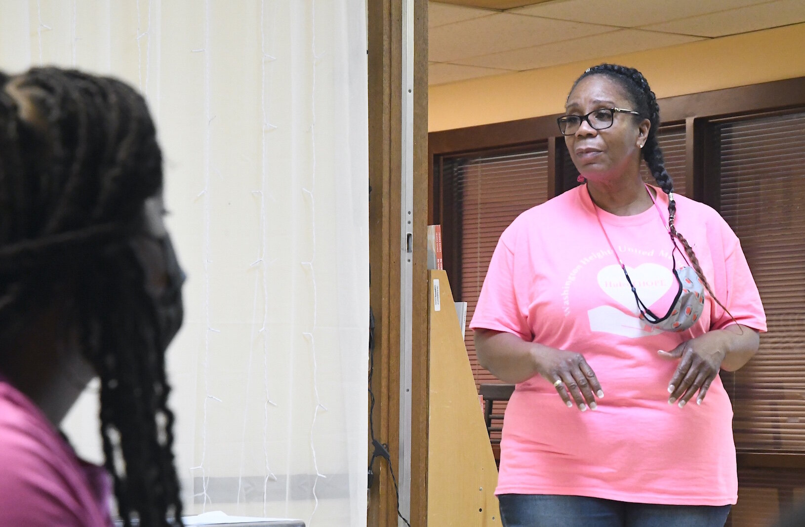 Rev. Monique French, pastor at Washington Heights United Methodist Church, thanks COVID Vaccine Ambassadors for their work.