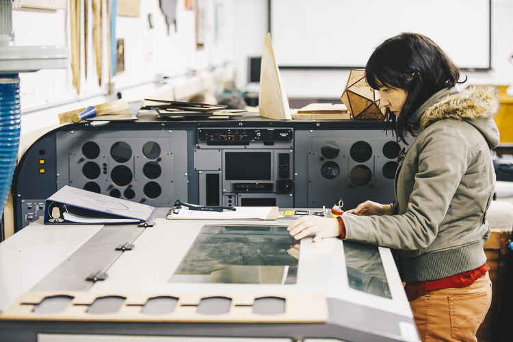 Kzoo Makers member, Colleen Woolpert, is an inventor, artist, photographer and stereoscope specialist.