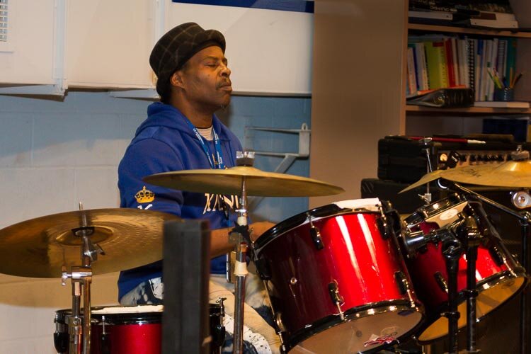 Dwyane Hammonds on the drums.