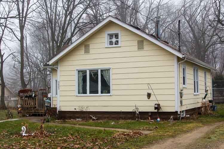 This home in the Oakwood Neighborhood was built with wood from the roller coaster in the neighboring amusement park.