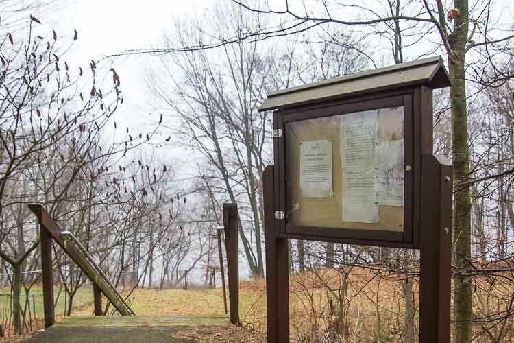 The Oakwood Neighborhood has its own beach, Oakwood Beach Memorial Park.