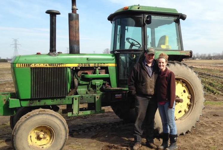  Lindsey and Mitch Visser of Crisp Country Acres work with Sprout BC