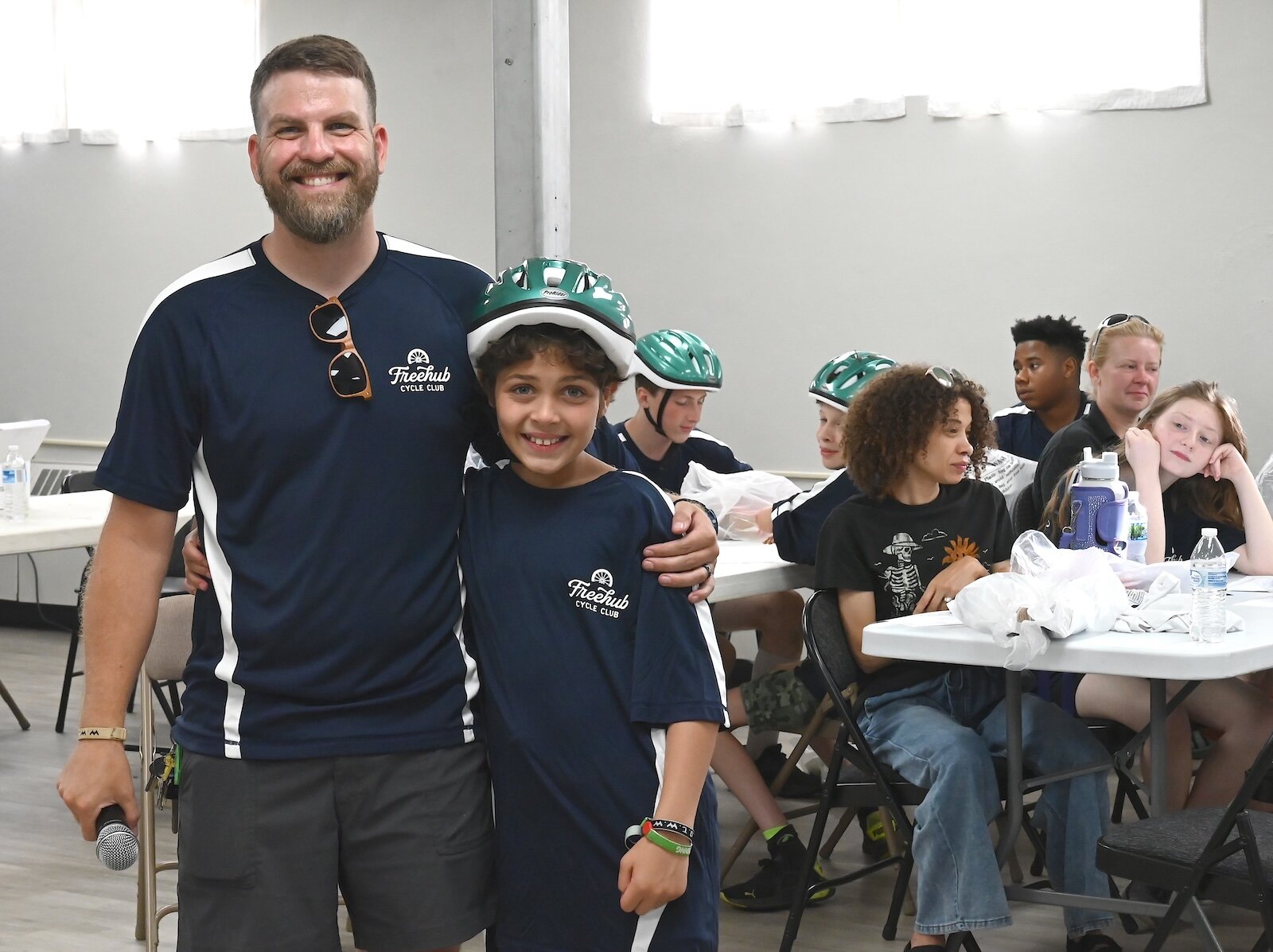  Colin Sherfield and Aaron O’Neil, an apprentice in the program, pose for a photo