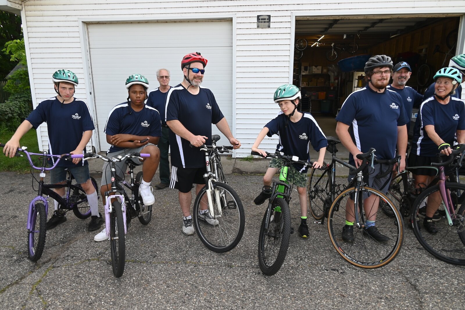 Freehub Cycle Club students and their mentors get ready to ride.
