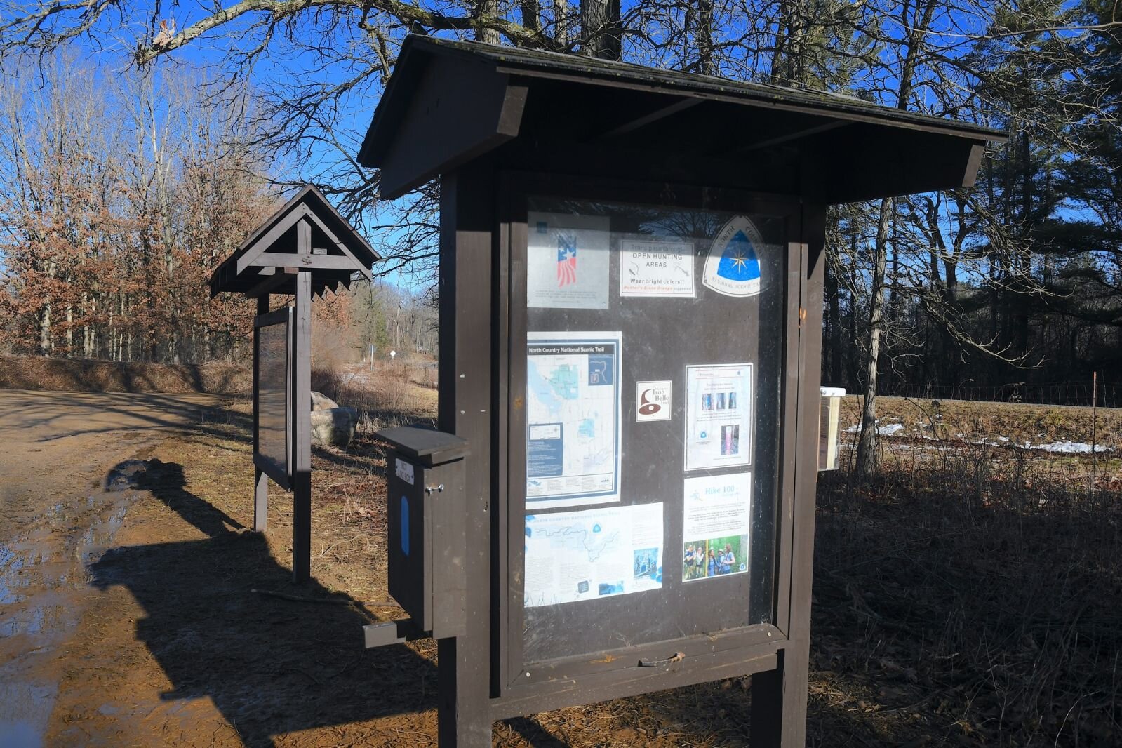 The parking lot on 42nd Street, north of the former entrance to Kellogg Forest, is also a trailhead for the North Country Trail.