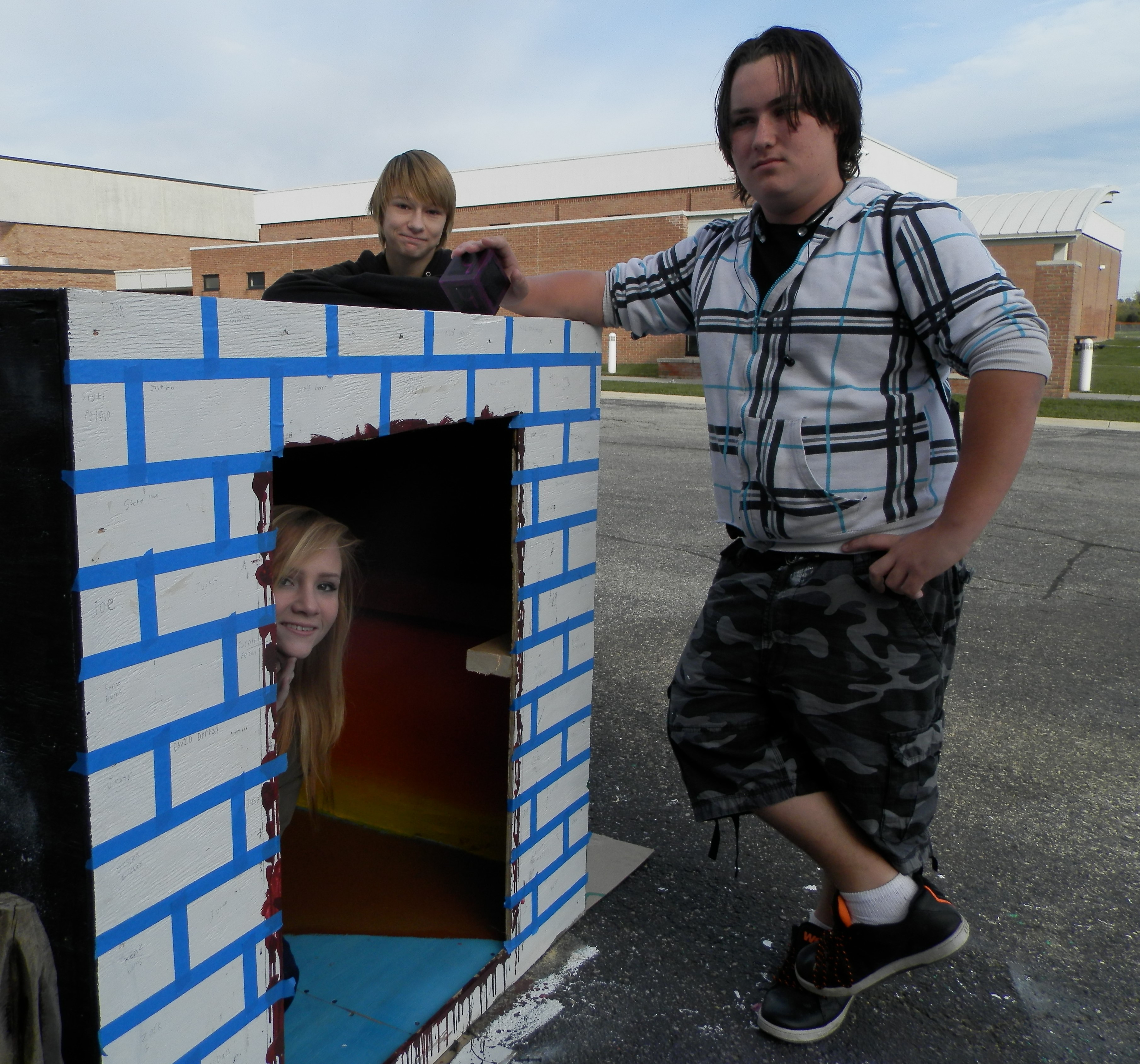 Alex Cook, Avery Schwartz and Leo Minor will create a work of art on the boxtop.