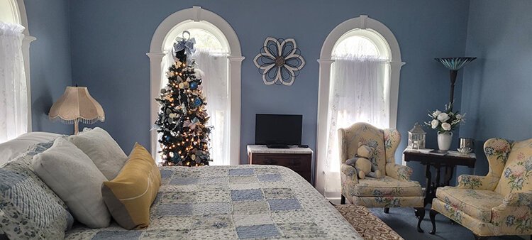The Cottage Room at Lexington House Bed & Breakfast.