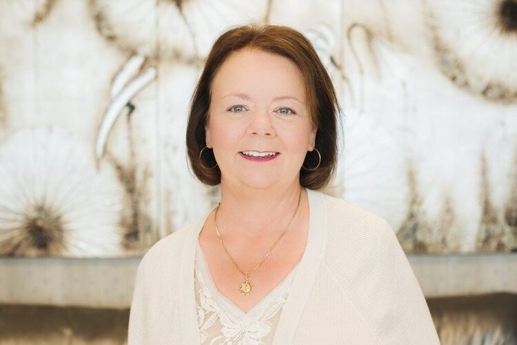 Donna Niester. 