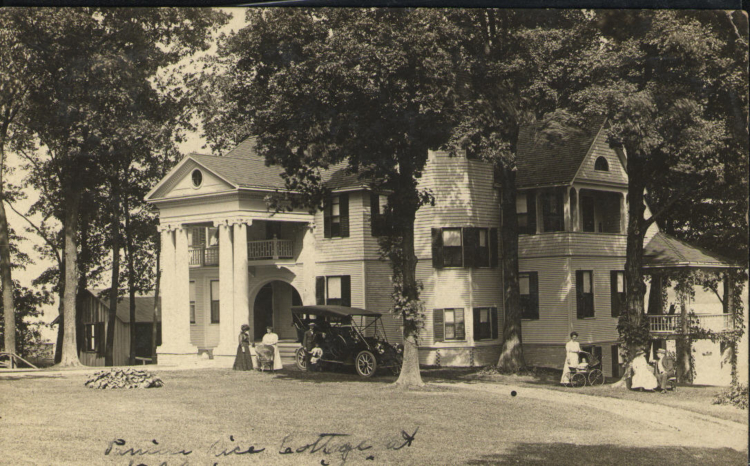 A look at the original Rice Cottage in the early 1900s.