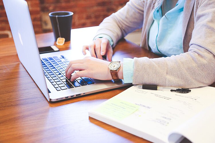 Stock — Student Studying