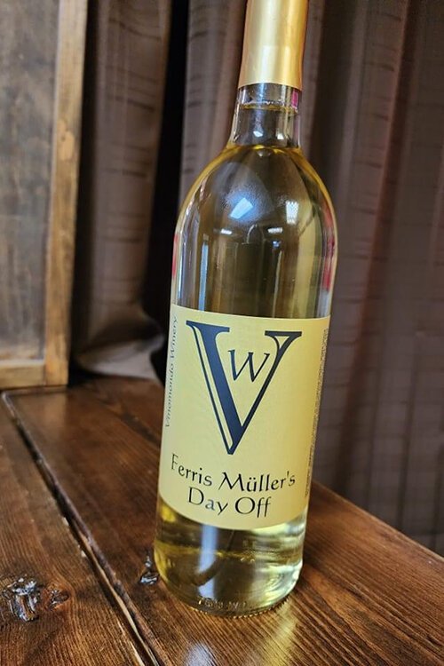 “To the best of my knowledge, Vinomondo is the only winery, at least in the thumb region, but quite possibly in all of southeastern Michigan, that allows customers to come in and bottle their own wine,” says owner Brett Scharnhorst.