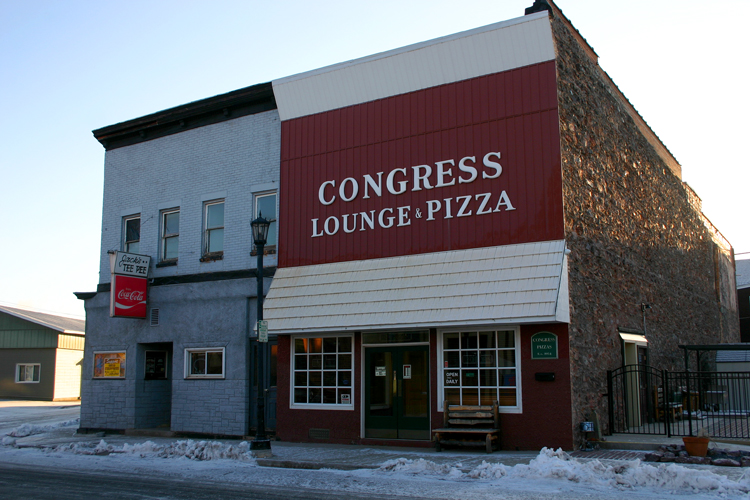 Ishpeming has several businesses that are very popular, like the well-known Congress Pizza. 